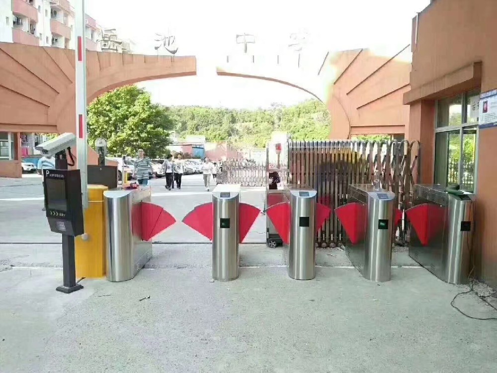 助力校園出入口疫情防控，智能防疫閘機(jī)系統(tǒng)守護(hù)校園安寧